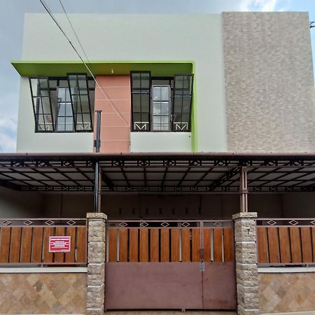 Reddoorz At Syariah House Purwokerto Ξενοδοχείο Εξωτερικό φωτογραφία