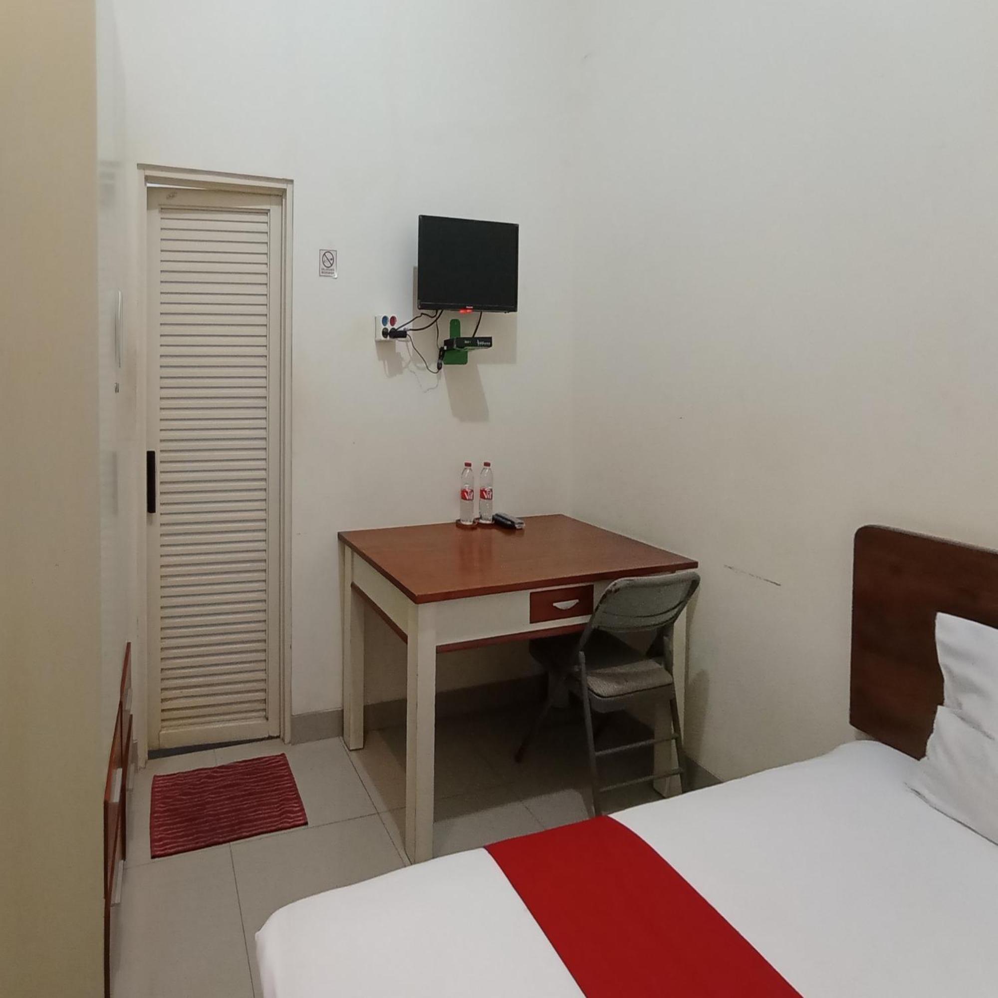Reddoorz At Syariah House Purwokerto Ξενοδοχείο Εξωτερικό φωτογραφία