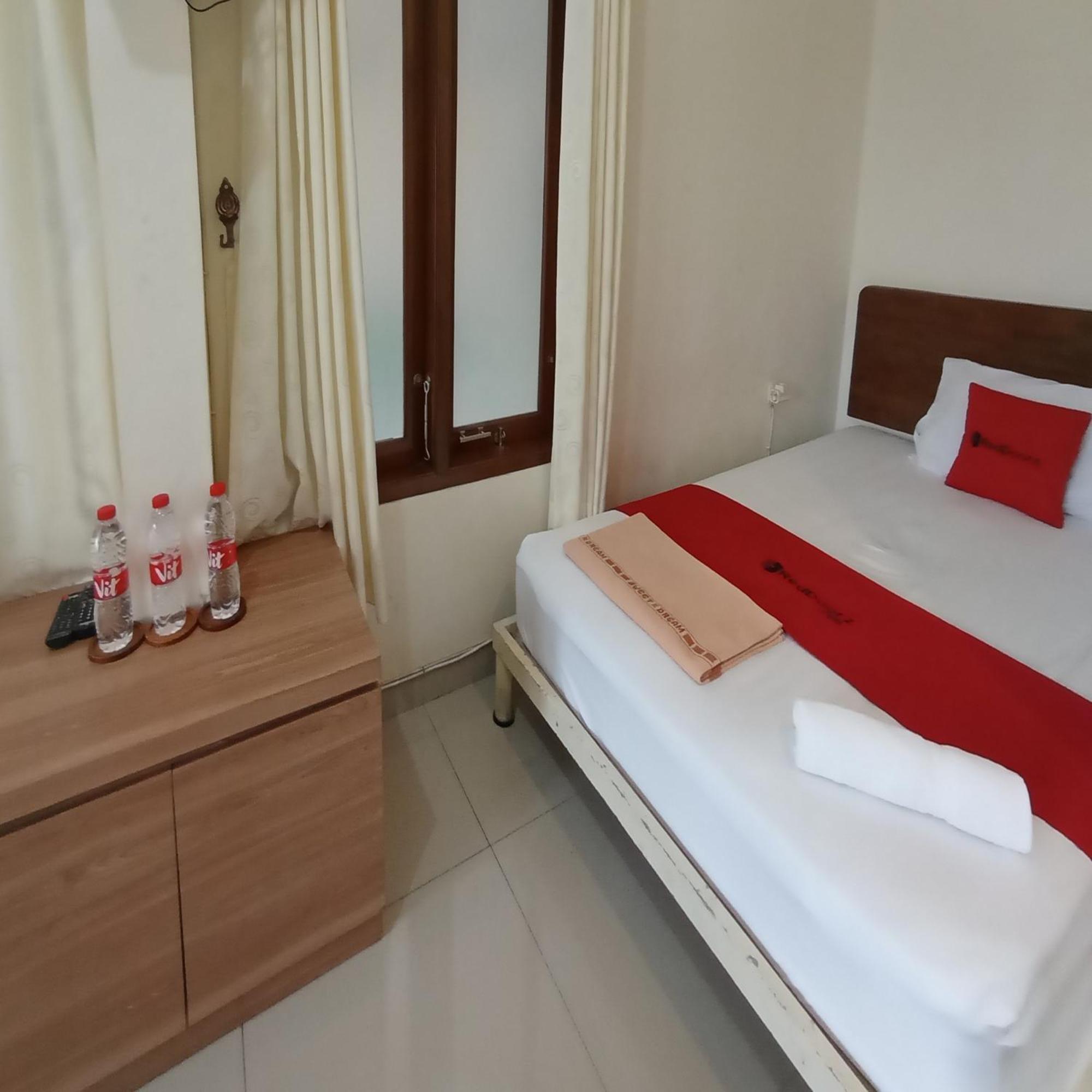 Reddoorz At Syariah House Purwokerto Ξενοδοχείο Εξωτερικό φωτογραφία
