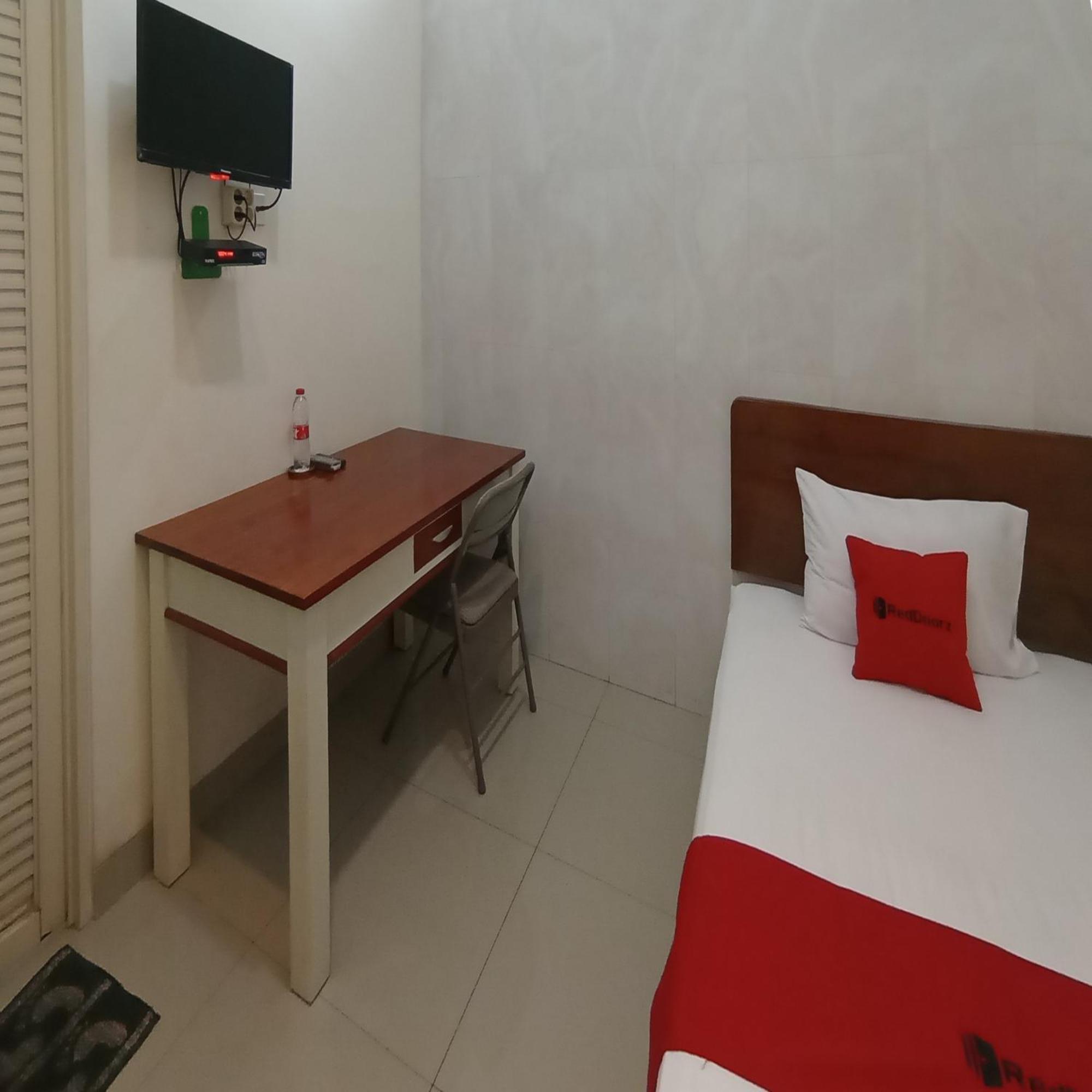 Reddoorz At Syariah House Purwokerto Ξενοδοχείο Εξωτερικό φωτογραφία